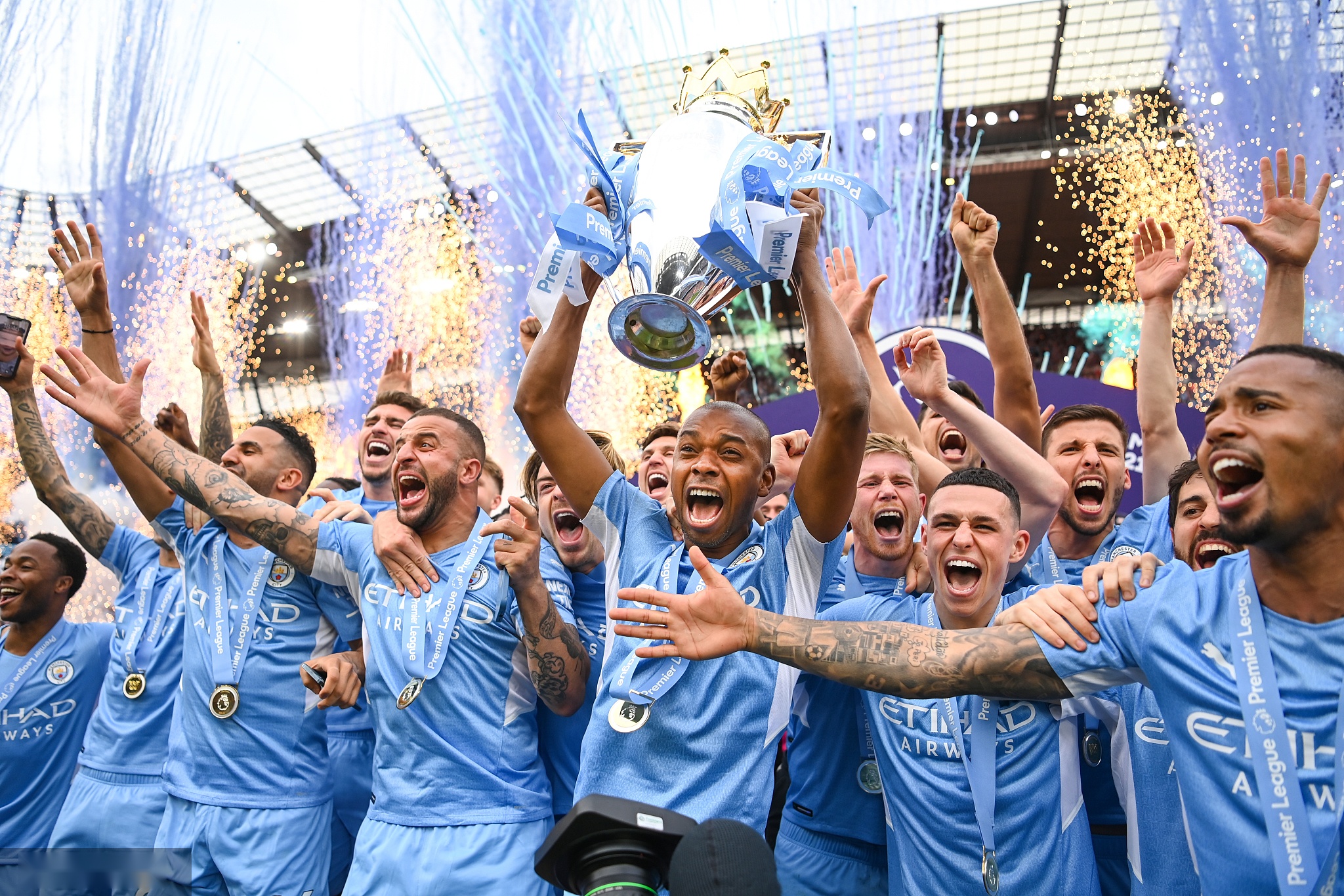 瓦兰离开令 瓦兰离开令