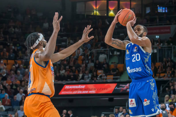 的基础上 的基础上