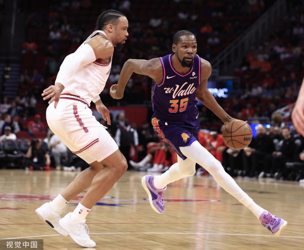 戏和现实中 戏和现实中